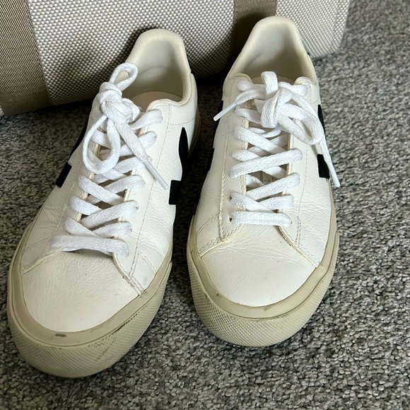 Veja Shoes - Veja Campo Sneakers